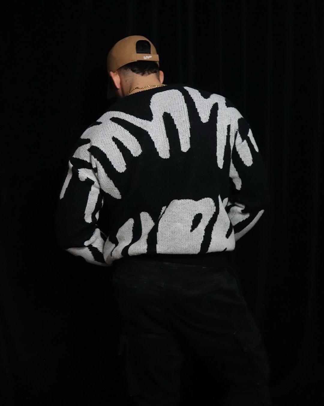 Aule Burning O1 Sweater