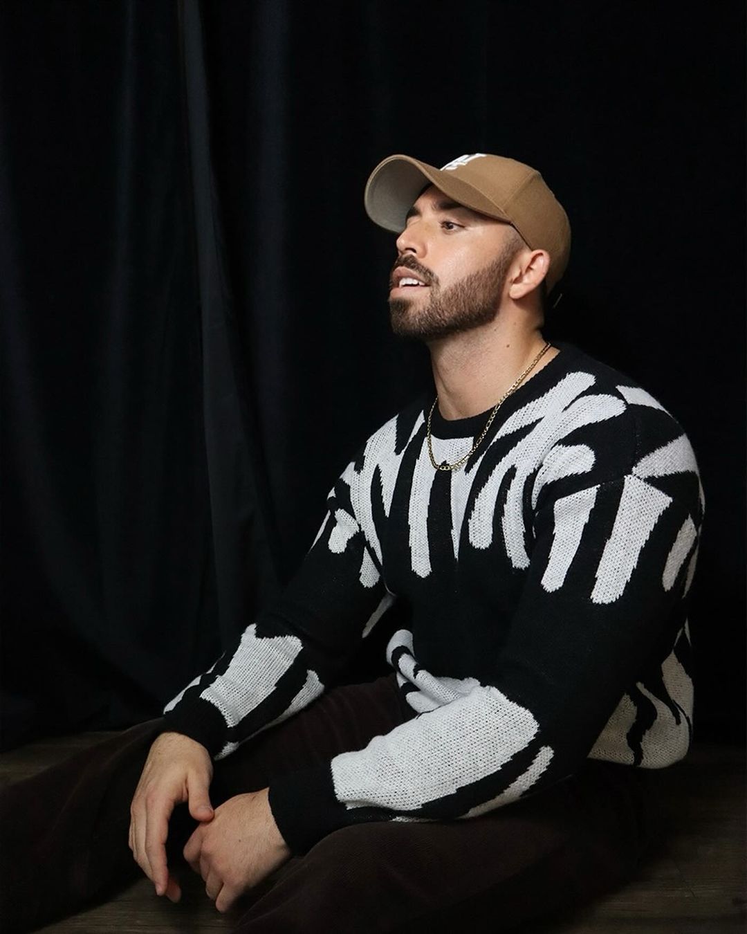 Aule Burning O1 Sweater