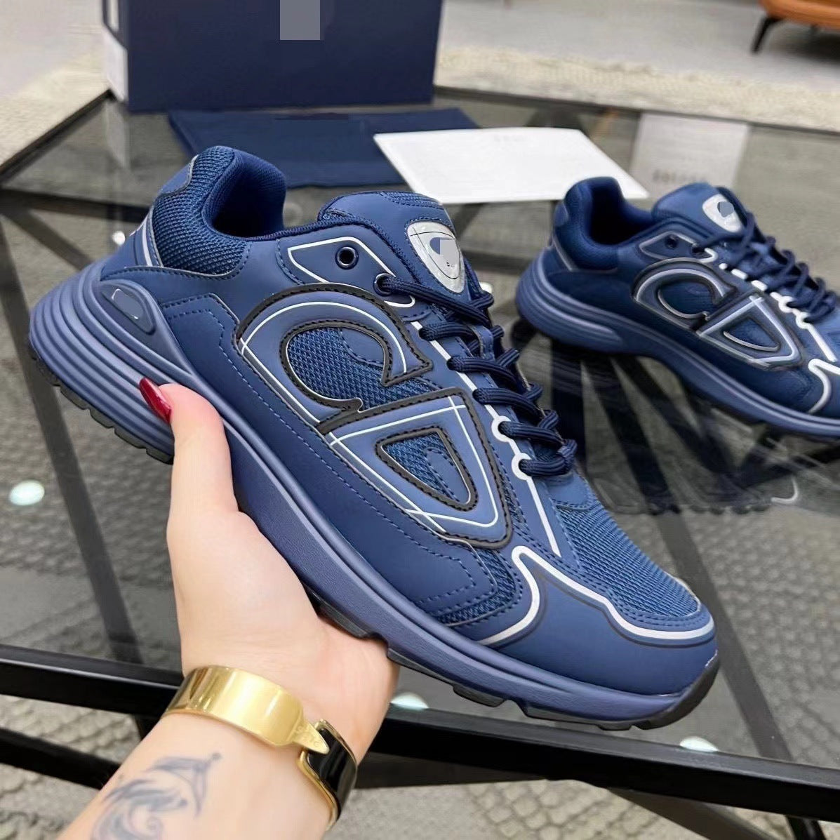 Aule Cheer NA Sneakers
